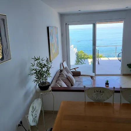 Holiday home La Perla En Canyelles, Con Vistas Al Mar