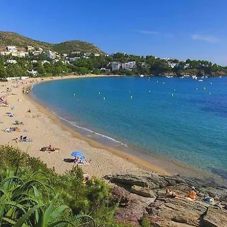 Holiday home La Perla En Canyelles, Con Vistas Al Mar